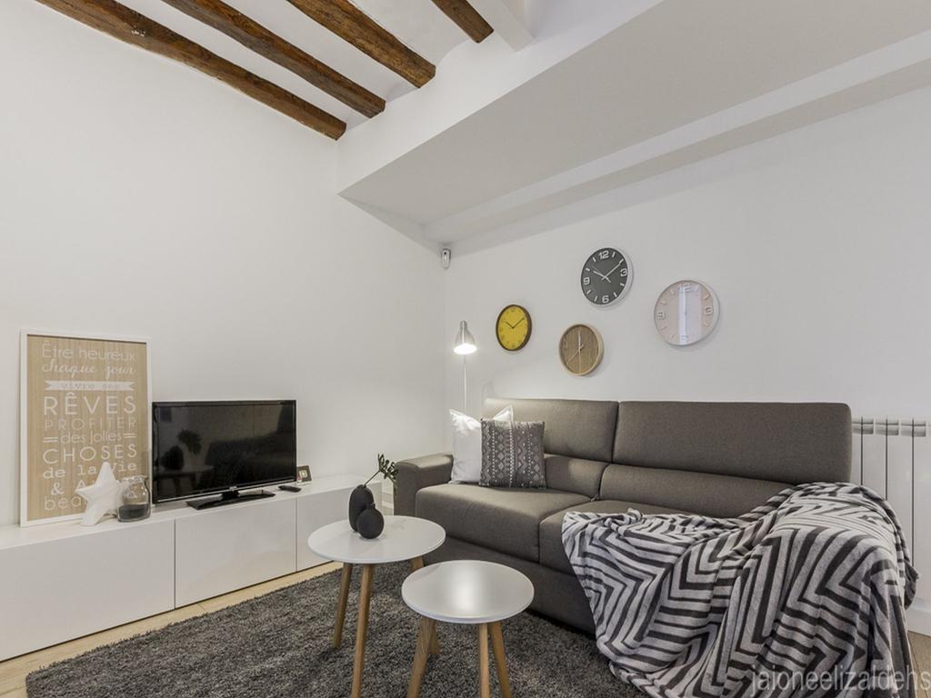 Center Pamplona Apartment ภายนอก รูปภาพ
